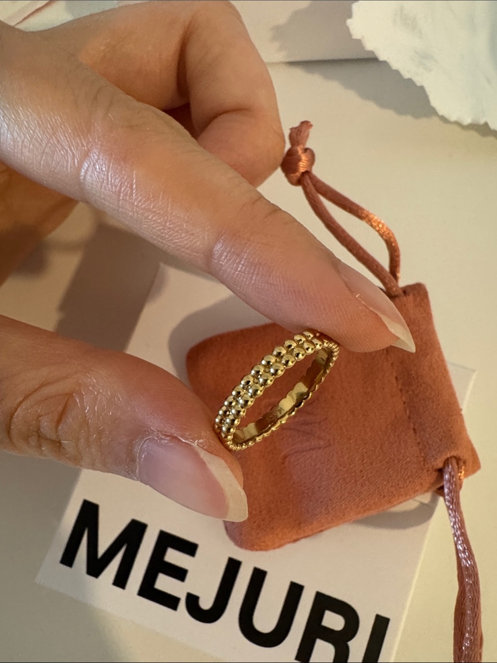 Mejuri Gold Beaded Stackable Ring - Picture 3 of 4